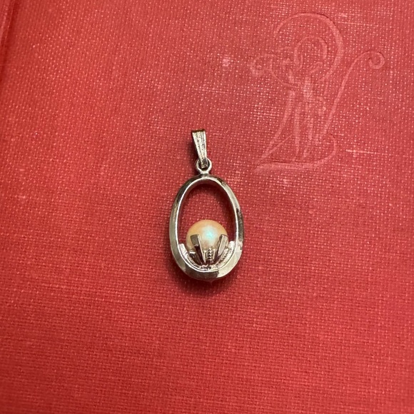 Vintage Sterling Silver Real Fresh Water Pearl Pendant - Picture 1 of 7